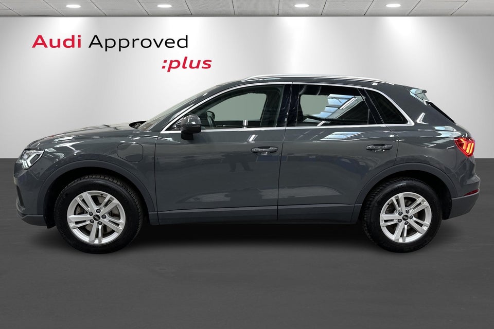 Audi Q3 45 TFSi e Attitude plus S-tr. 5d