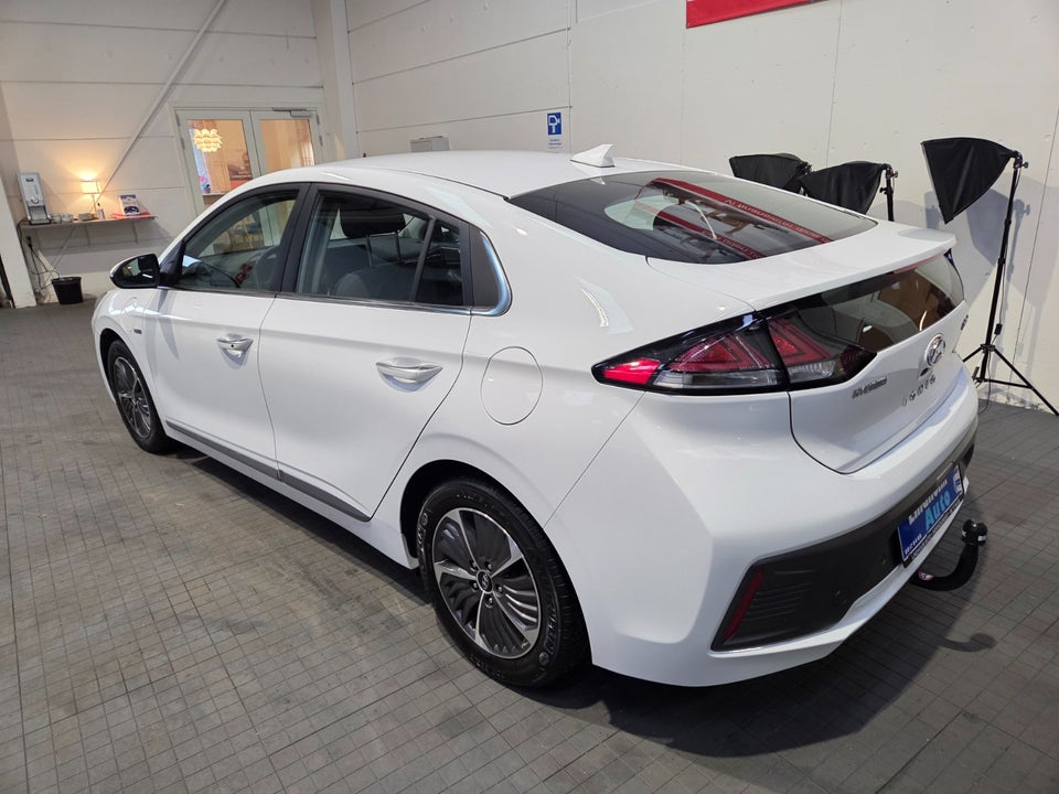 Hyundai Ioniq 1,6 PHEV Premium DCT 5d
