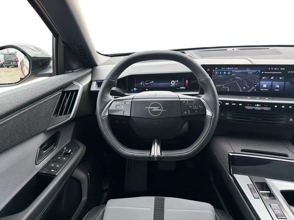 Opel Grandland-e 73 GS Sky 5d