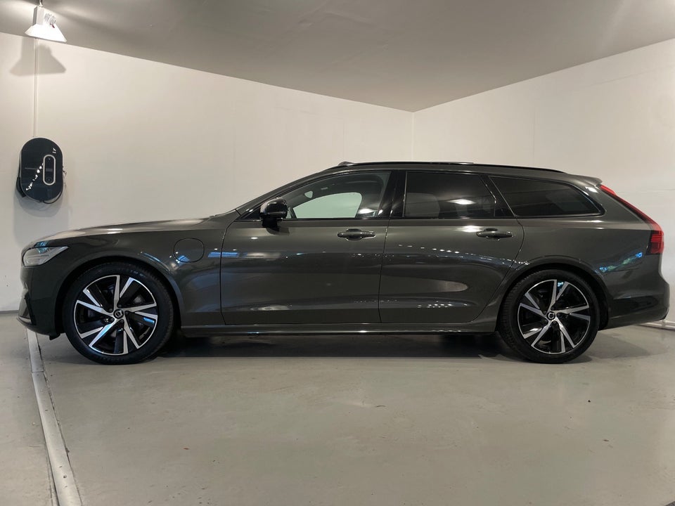 Volvo V90 2,0 T8 ReCharge R-Design aut. AWD 5d