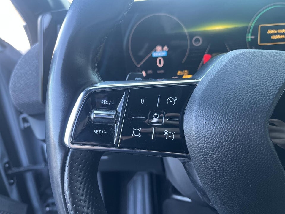Renault Megane E-Tech 60 Techno 5d