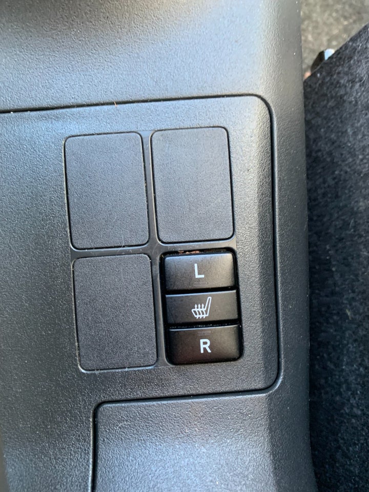 Toyota Yaris 1,3 Luna 5d