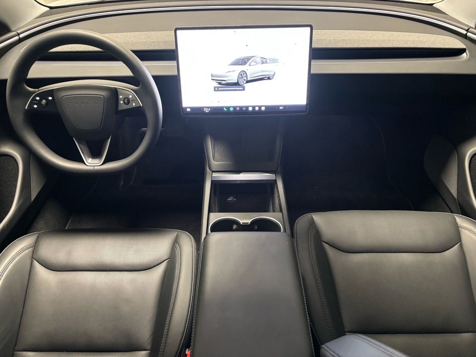 Tesla Model 3 Long Range AWD 4d