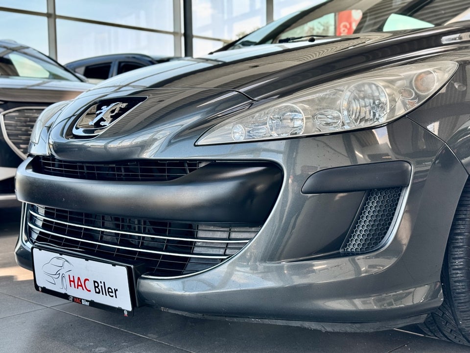 Peugeot 308 1,6 VTi Premium 5d