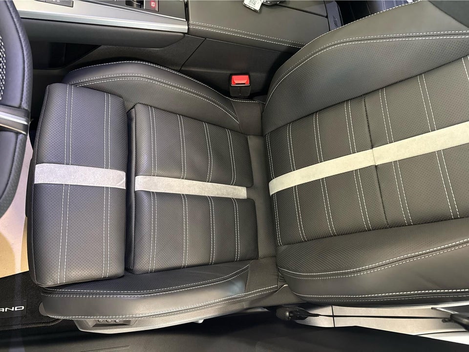 Opel Grandland-e 73 GS Sky 5d