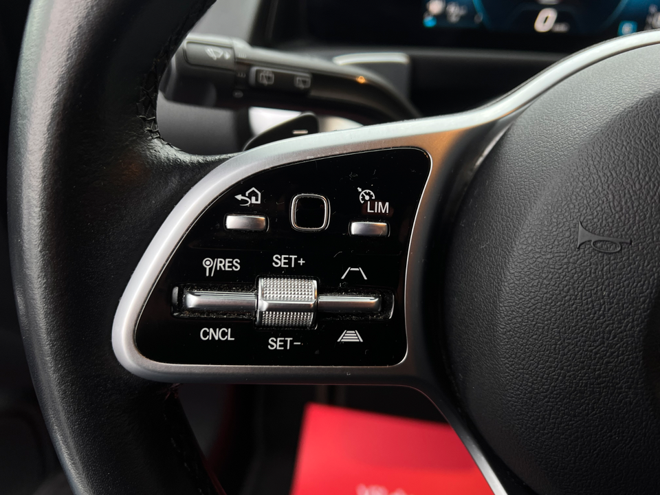 Mercedes GLB200 1,3 Progressive Line aut. 7prs 5d