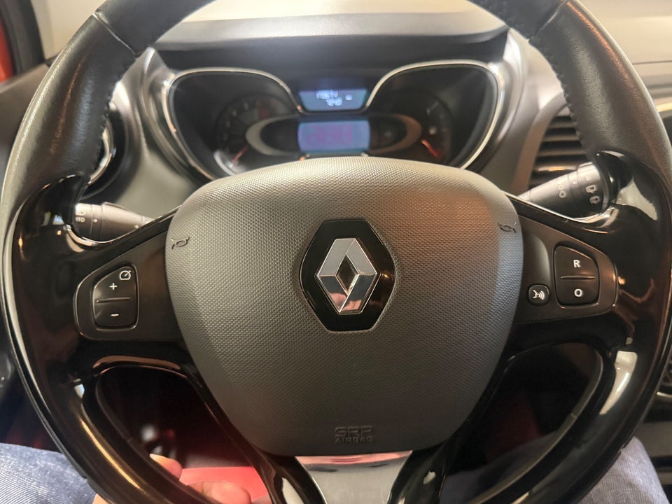 Renault Captur 0,9 TCe 90 Expression 5d