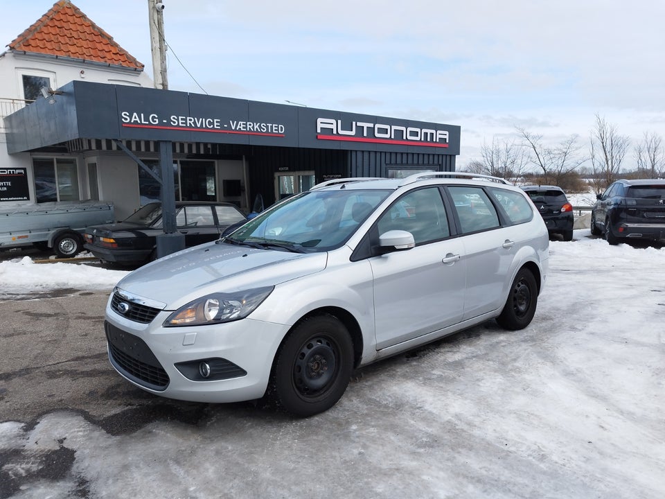 Ford Focus 1,6 Trend stc. 5d