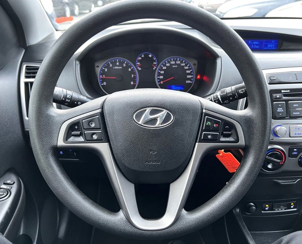 Hyundai i20 1,25 Classic XTR 5d