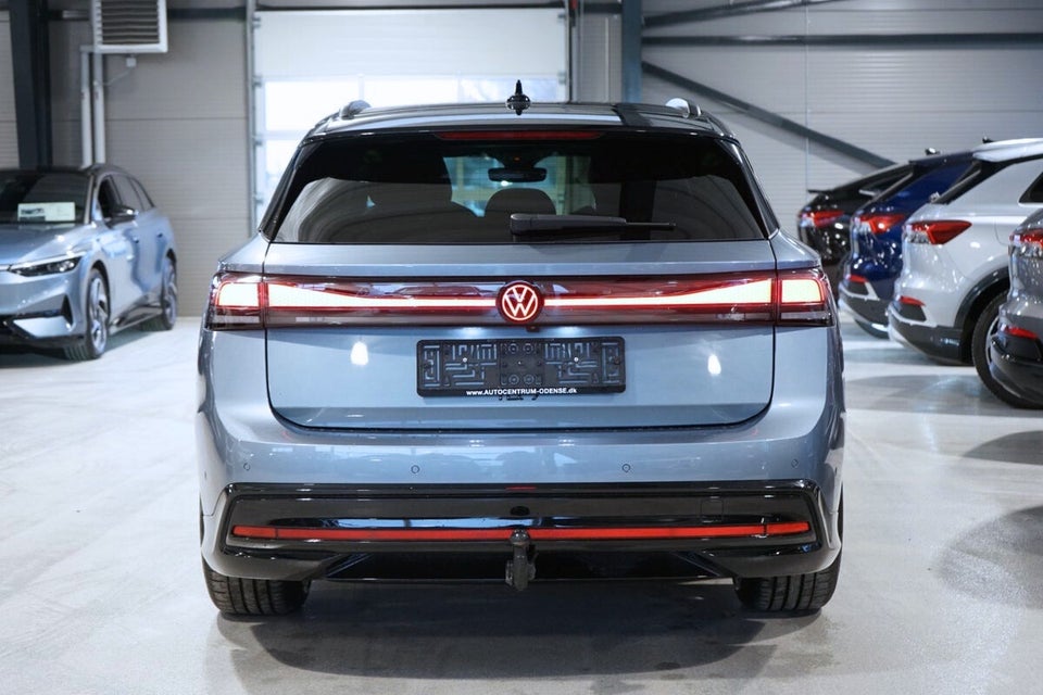 VW ID.7 77 Style Tourer 5d