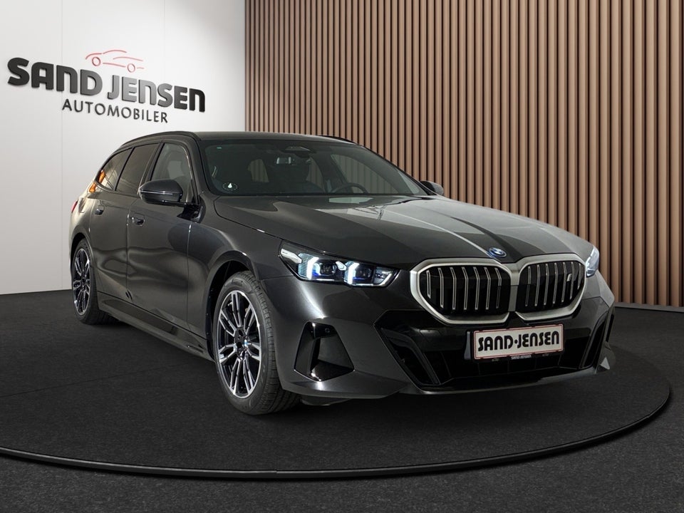BMW i5 eDrive40 Touring M-Sport 5d