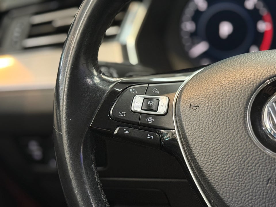 VW Passat 2,0 TDi 190 Comfortline Variant DSG 5d