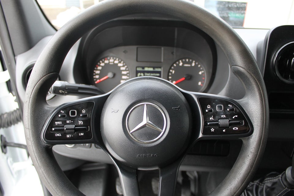 Mercedes Sprinter 316 2,2 CDi A2 Kassevogn RWD