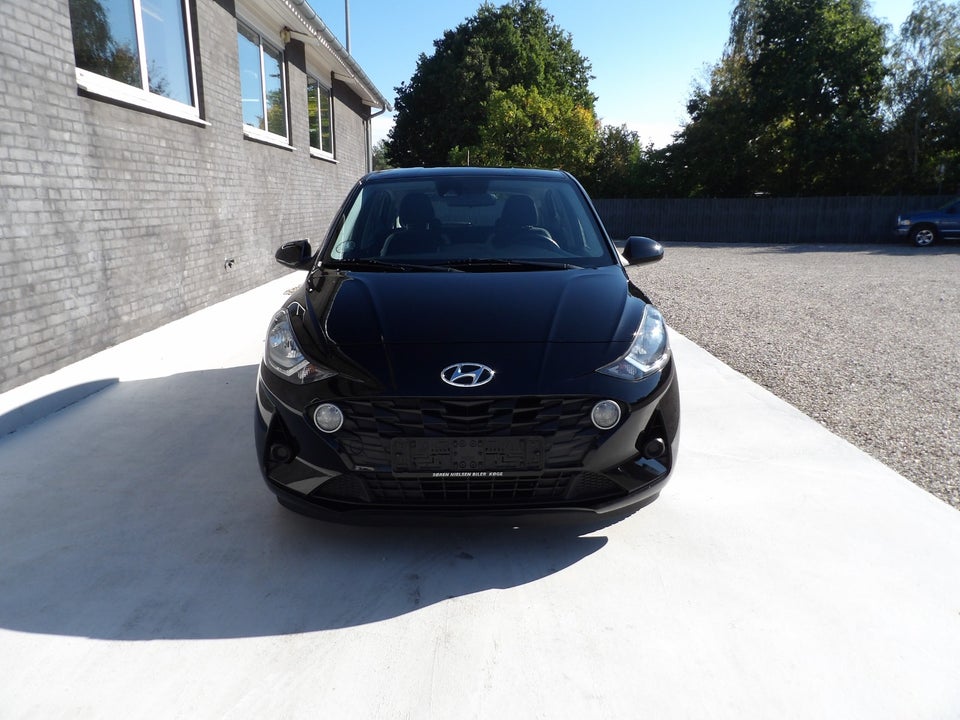 Hyundai i10 1,0 MPi Essential 5d
