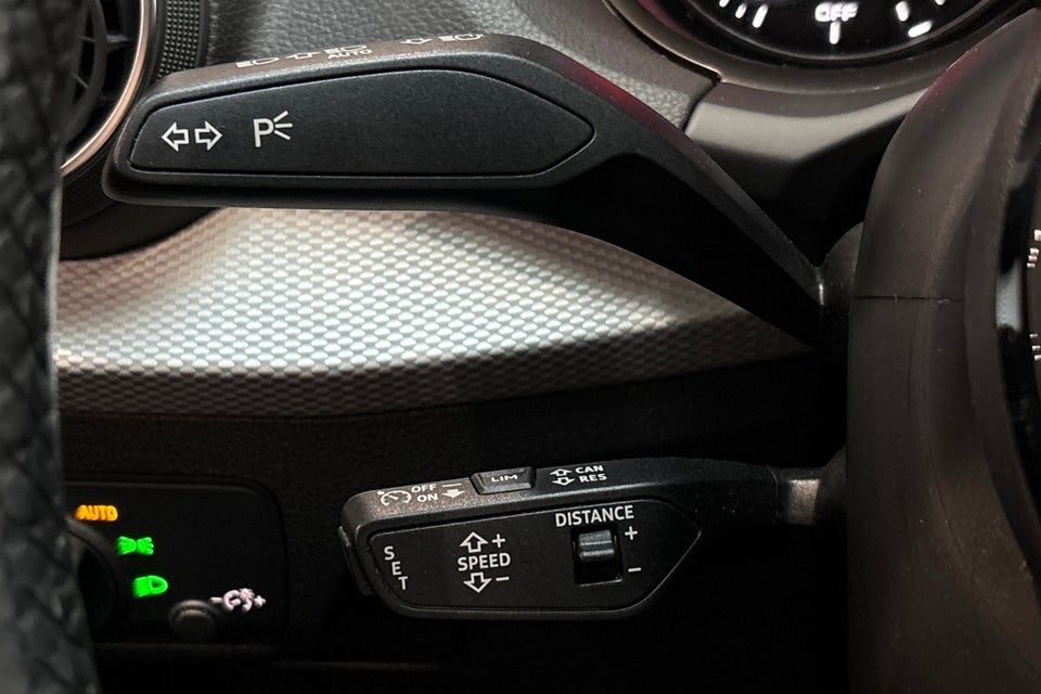 Audi Q2 35 TFSi Prestige S-tr. 5d