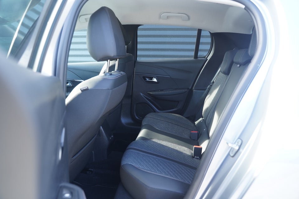 Peugeot 208 1,2 PureTech 100 Allure Pack 5d