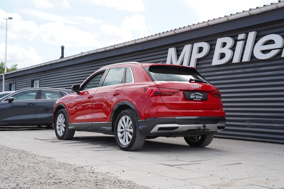 Audi Q3 35 TFSi Advanced Prestige S-tr. 5d