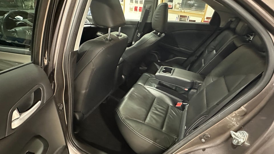 Honda Civic 1,8 i-VTEC Executive 5d