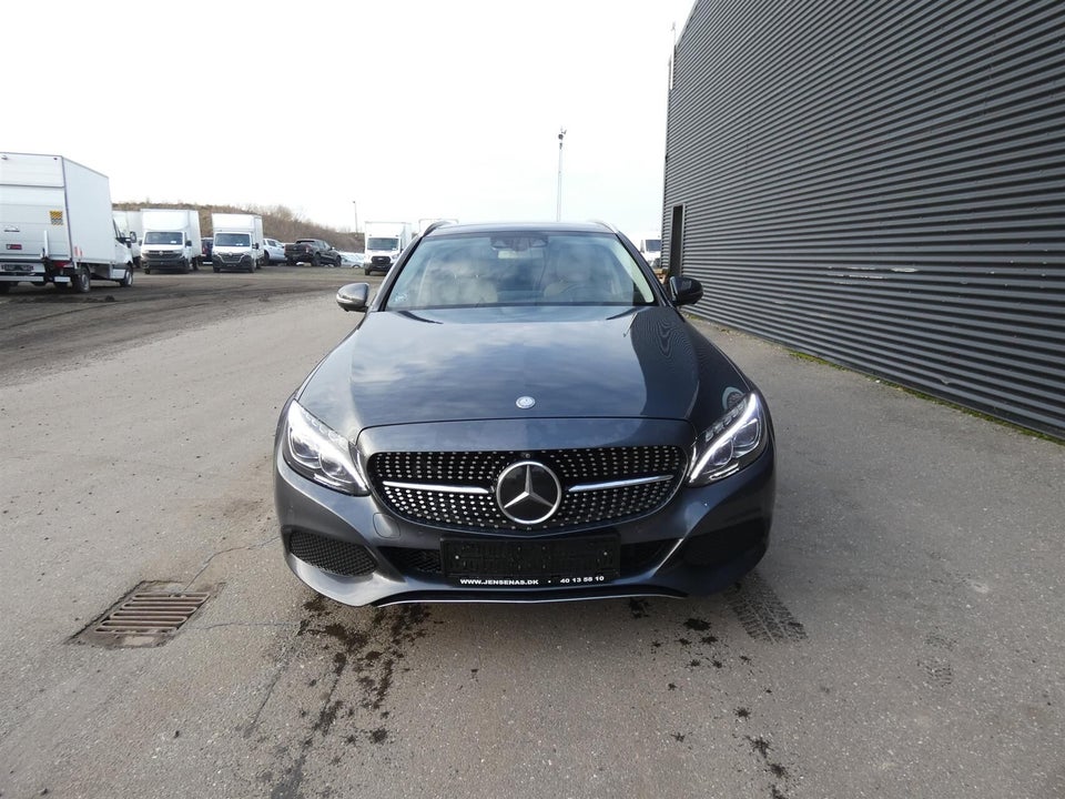 Mercedes C350 e 2,0 Avantgarde stc. aut. Van 5d