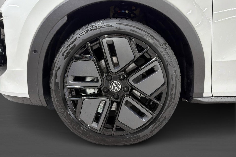 VW T-Roc 1,5 eTSi 150 R-line DSG 5d