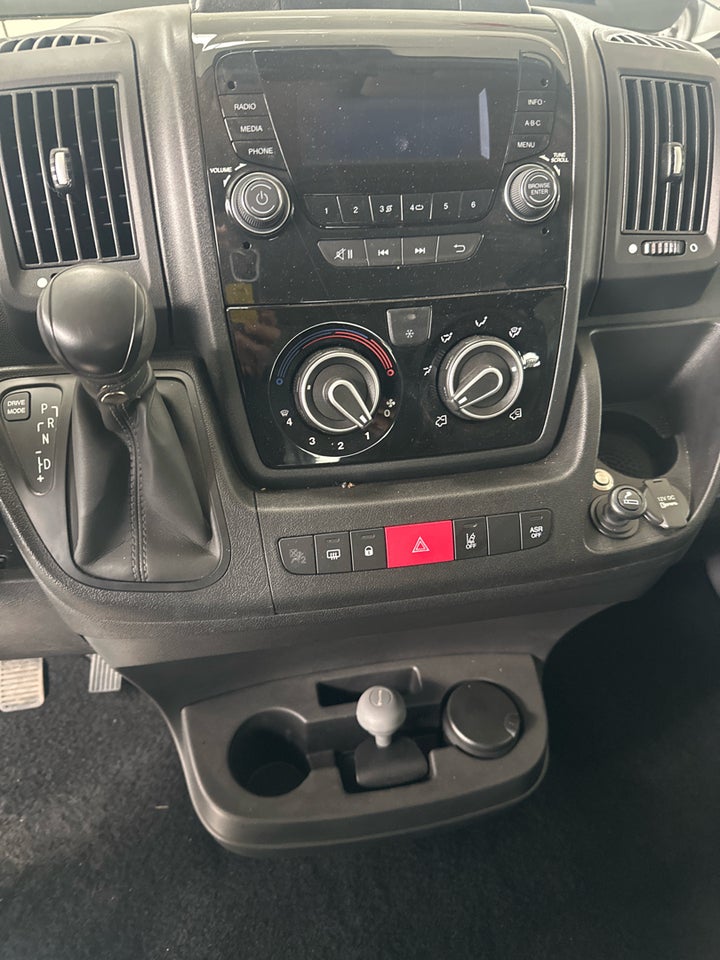 Fiat Ducato 30 2,3 MJT 180 Combinato L1H1