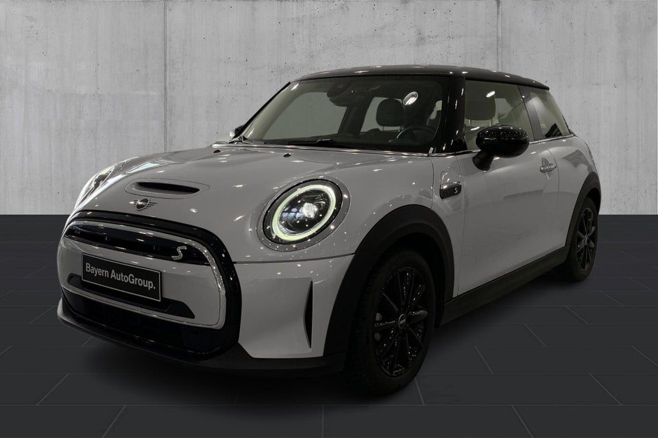 MINI Cooper SE Classic Trim 3d