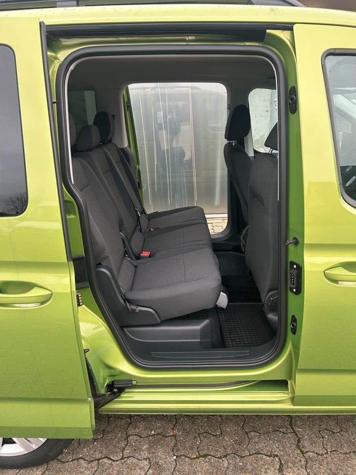 VW Caddy 1,5 TSi 114 Family DSG 5d