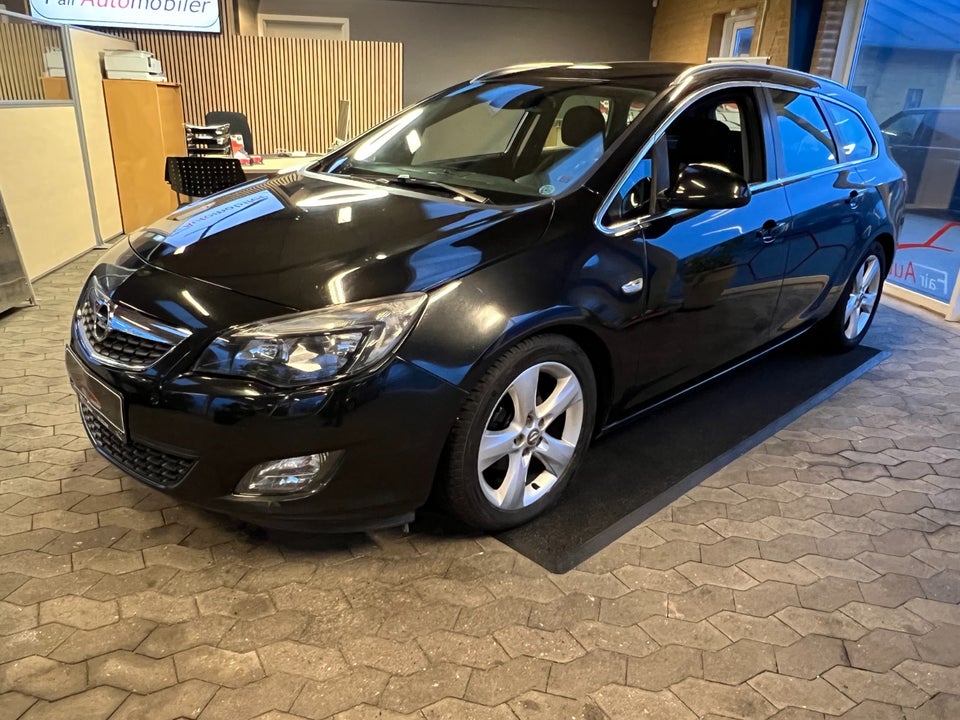 Opel Astra 1,4 T 140 Sport Sports Tourer 5d