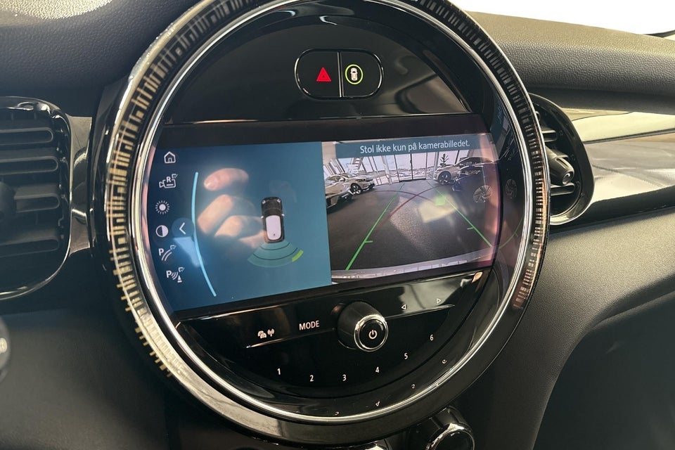 MINI Cooper SE Classic Trim 3d