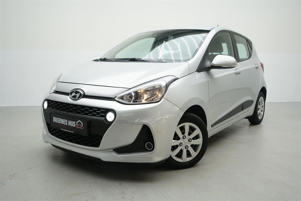 Hyundai i10 1,0 Premium 5d