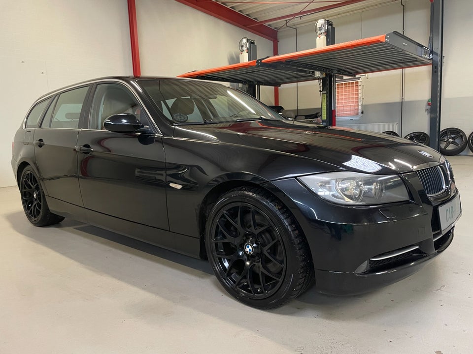 BMW 335i 3,0 Touring Steptr. 5d