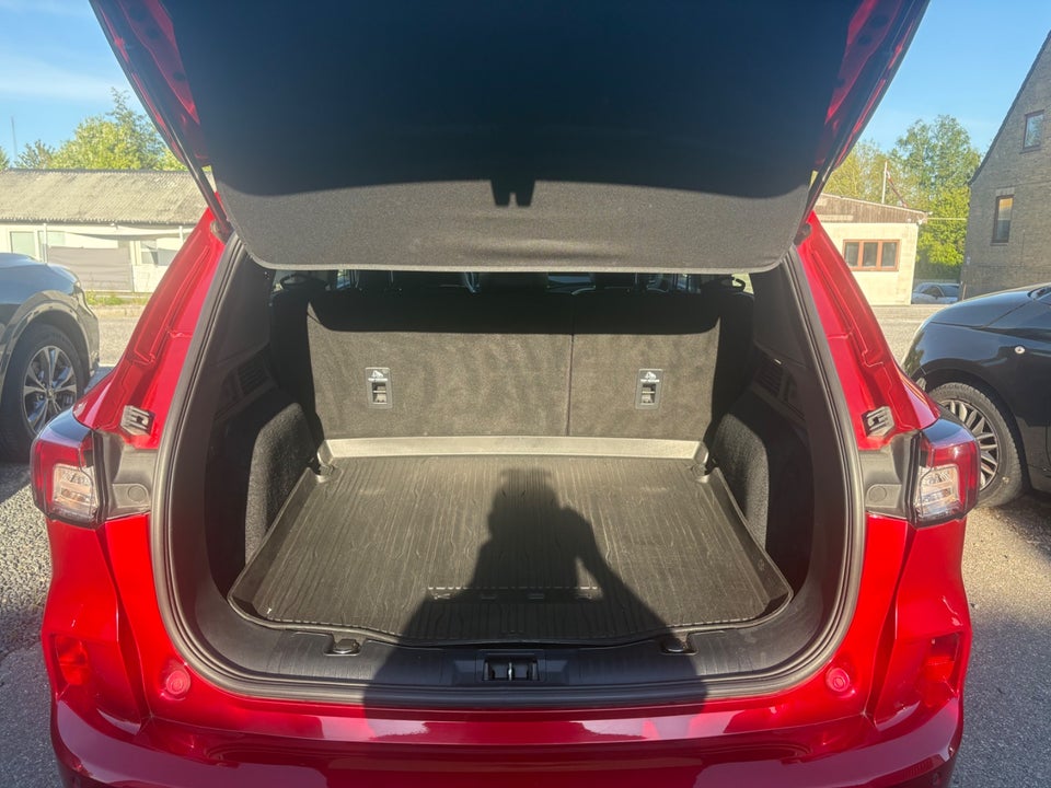 Ford Kuga 2,5 PHEV ST-Line X CVT 5d