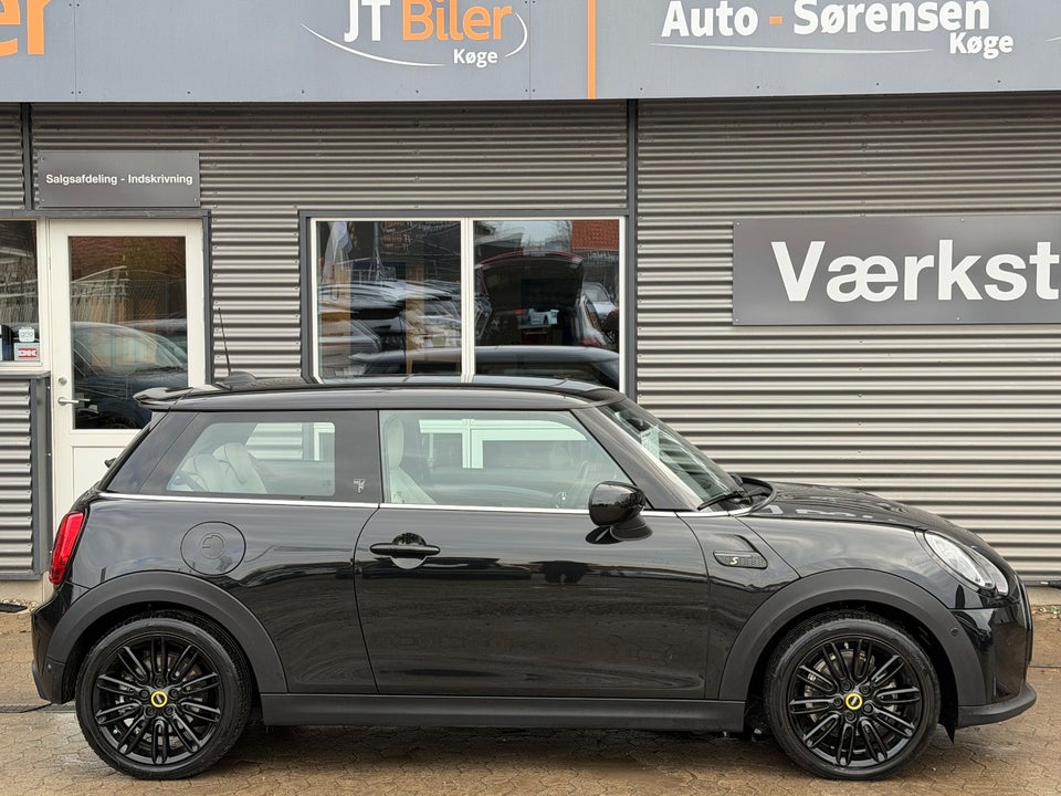 MINI Cooper SE Maximise 3d