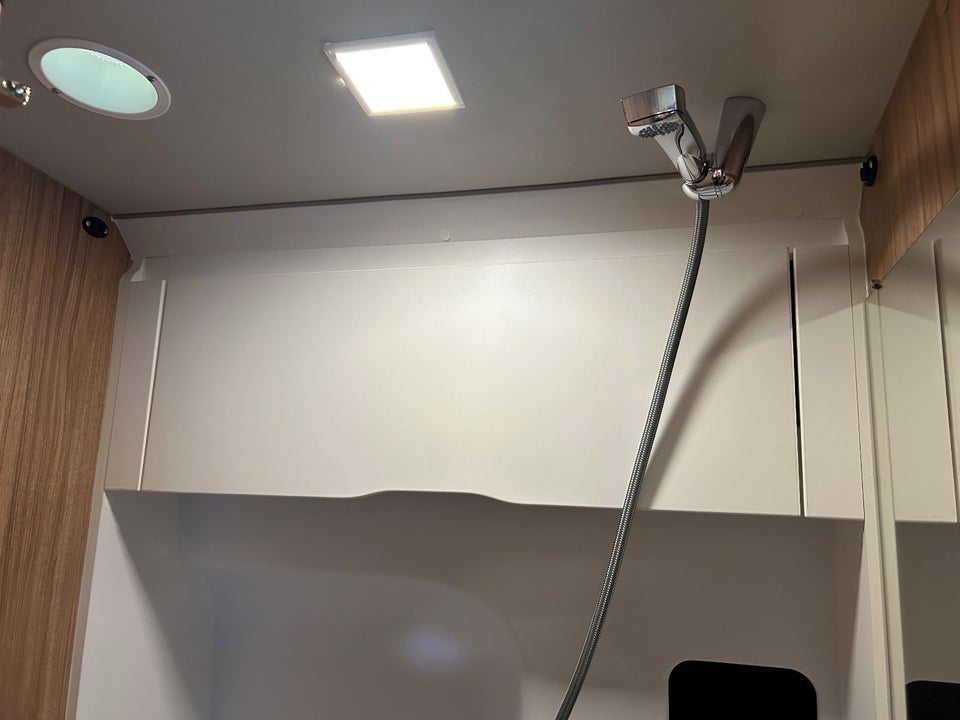 Weinsberg CaraBus 2,0 600 MQ aut. 3d