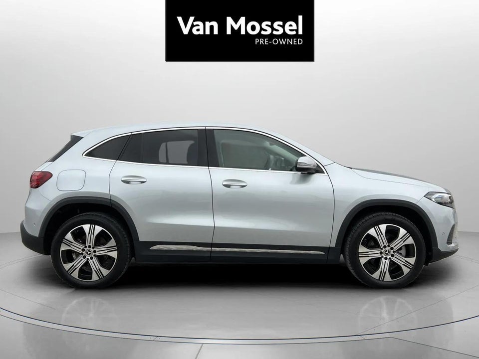 Mercedes EQA250+ Progressive 5d