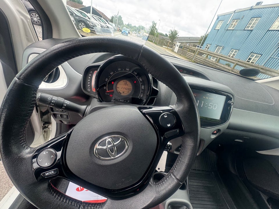 Toyota Aygo 1,0 VVT-i x-cite 5d