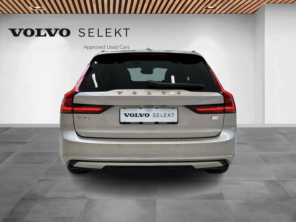 Volvo V90 2,0 T6 ReCharge Ultimate Dark aut. AWD 5d