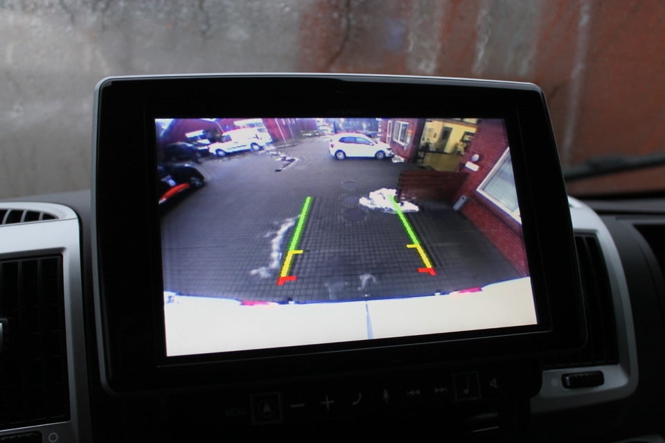 Peugeot Boxer 335 2,2 BlueHDi 165 L2H2 Ultimate