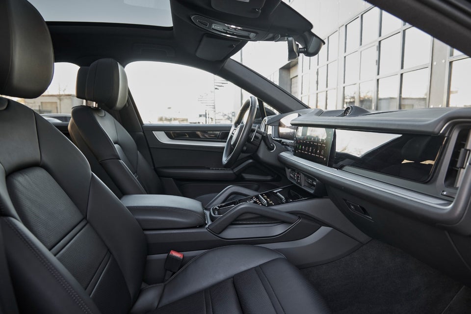 Porsche Cayenne 3,0 E-Hybrid Coupé Tiptr. 5d