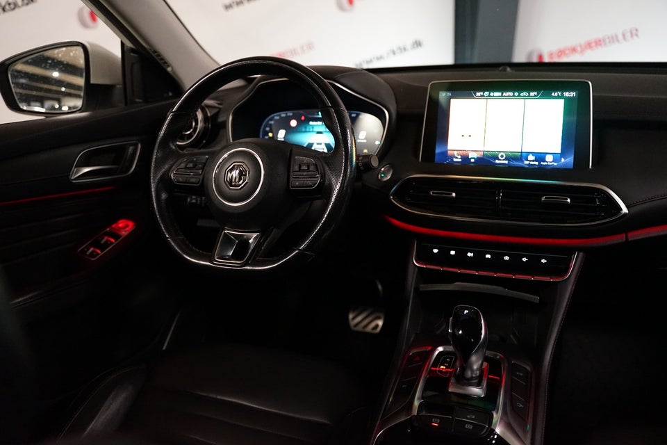 MG EHS 1,5 PHEV Luxury 5d