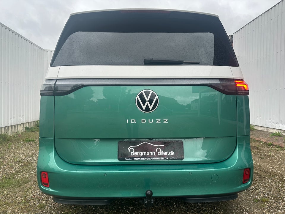 VW ID. Buzz 77 Pro SWB 5d