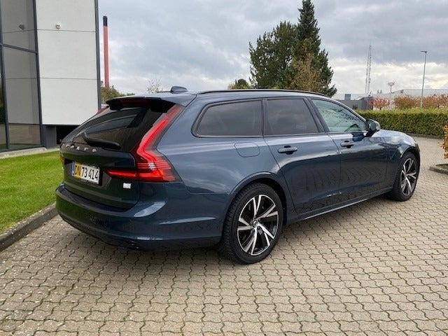 Volvo V90 2,0 T6 ReCharge Momentum aut. AWD Van 5d