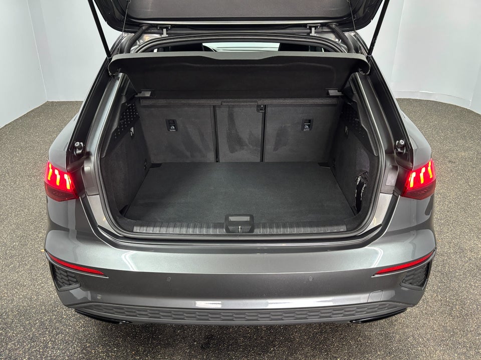 Audi A3 45 TFSi e S-line Sportback S-tr. 5d