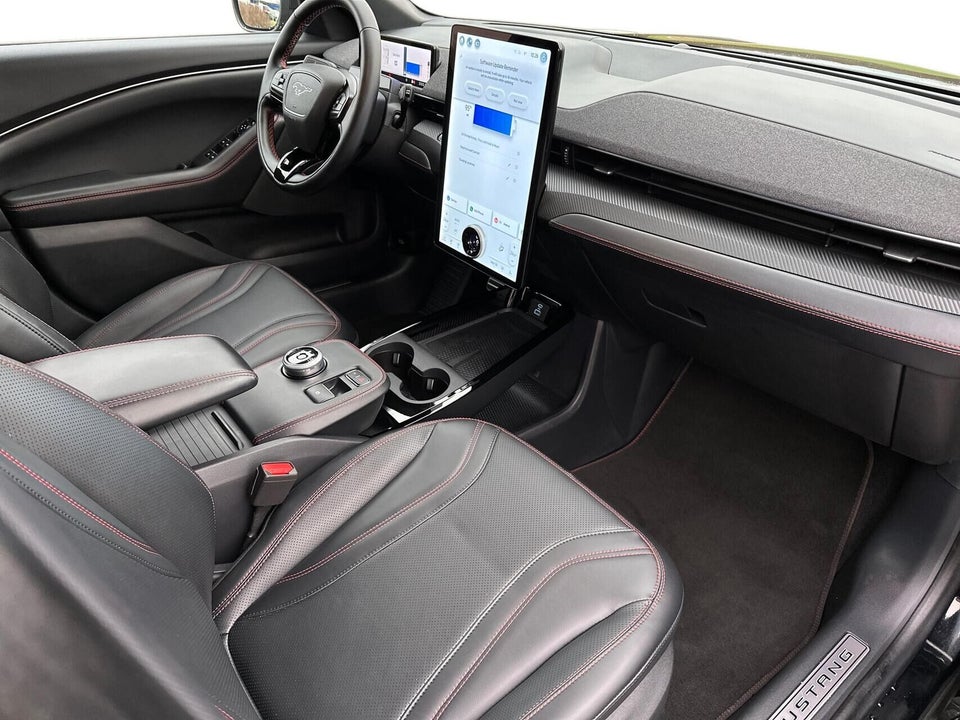 Ford Mustang Mach-E 98 Premium Extended Range 5d