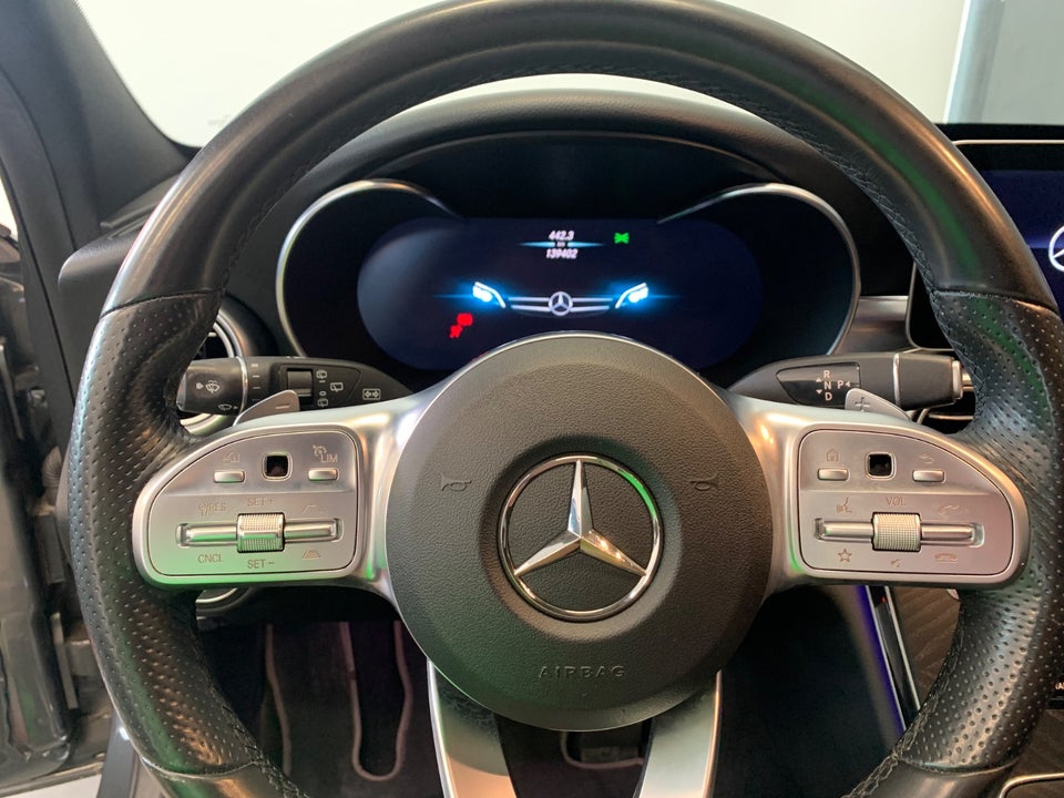 Mercedes C300 2,0 AMG Line stc. aut. 5d
