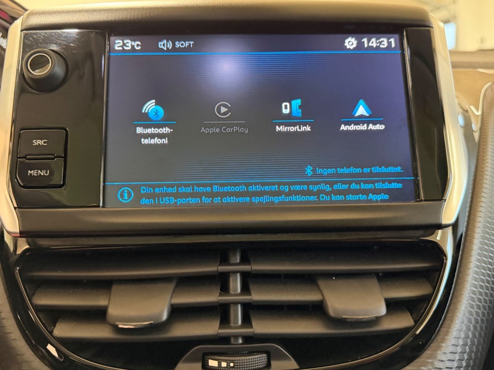 Peugeot 208 1,6 BlueHDi 100 Selection Sky 5d