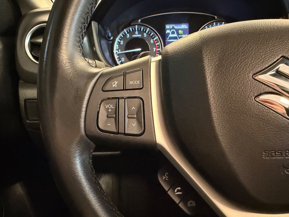 Suzuki Vitara 1,4 mHybrid Adventure aut. 5d