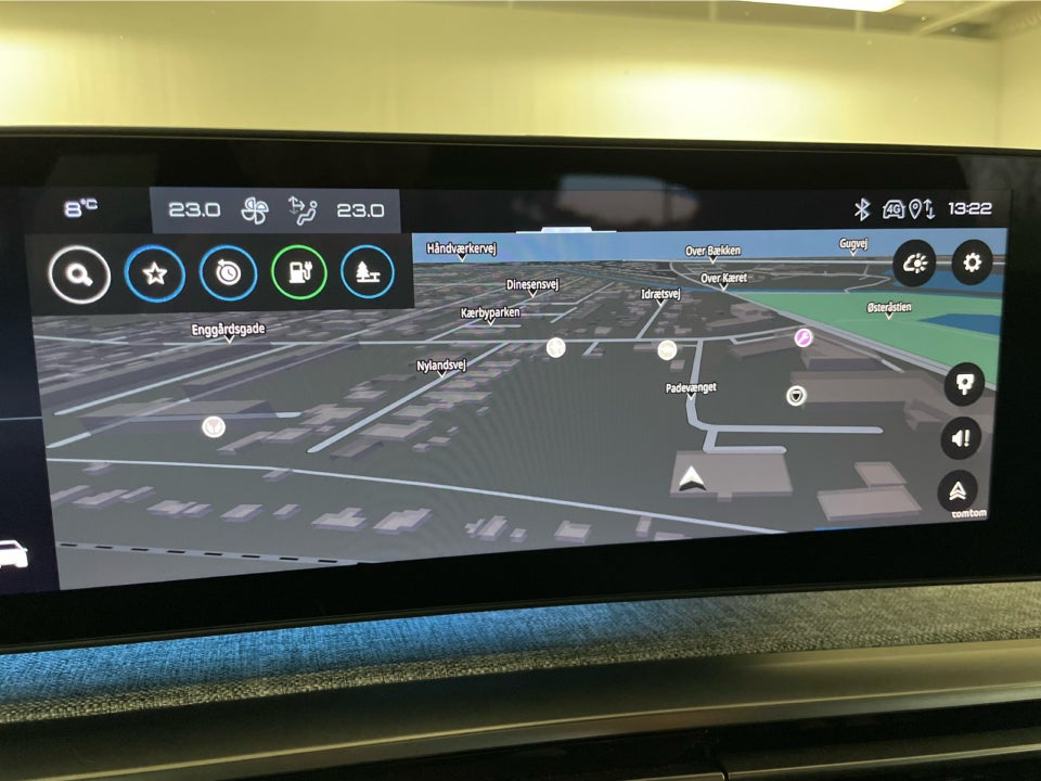 Peugeot e-3008 77 GT Pack 5d