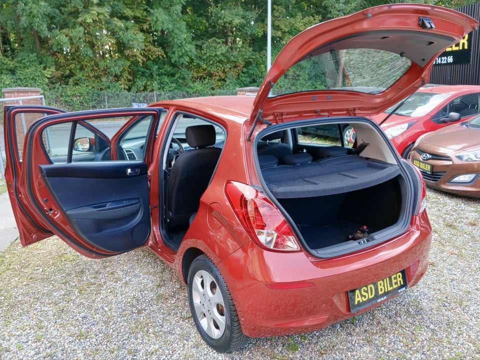 Hyundai i20 1,25 Comfort 5d