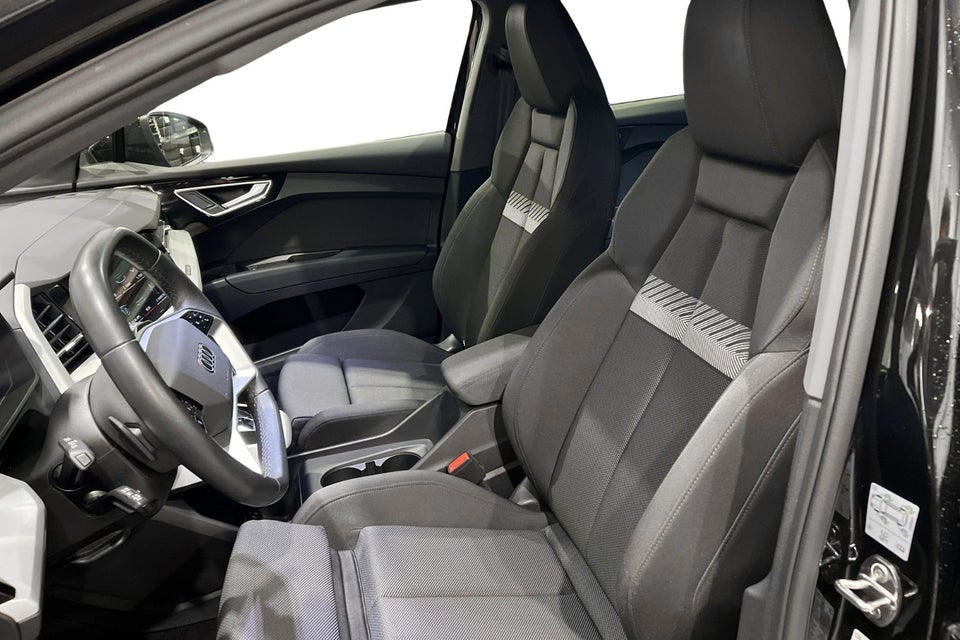 Audi Q4 e-tron 45 Progress 5d